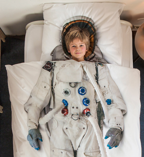 astronautbedsheets02