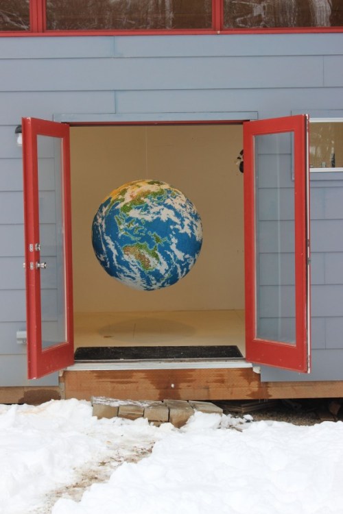 1-andy-Yoder-globe-600x900